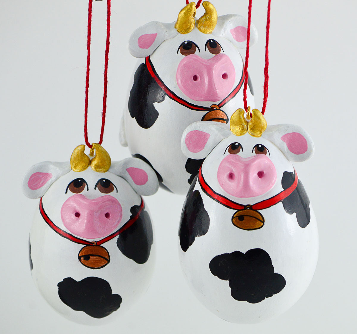 Cow Ornament, Gourd Art, Cow Decor, Holstein Cow, Novelty gift item, Cow Gifts, Painted Gourd, Spotted cow, Gourdament, Egg Gourd, Cow Bell - Gourdaments