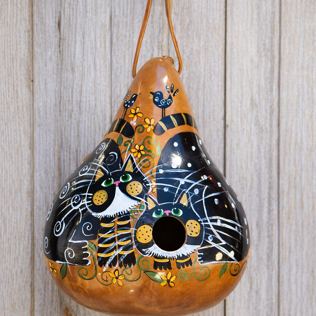 Black Cat Gourd Birdhouse – Handmade Outdoor Garden Decor
