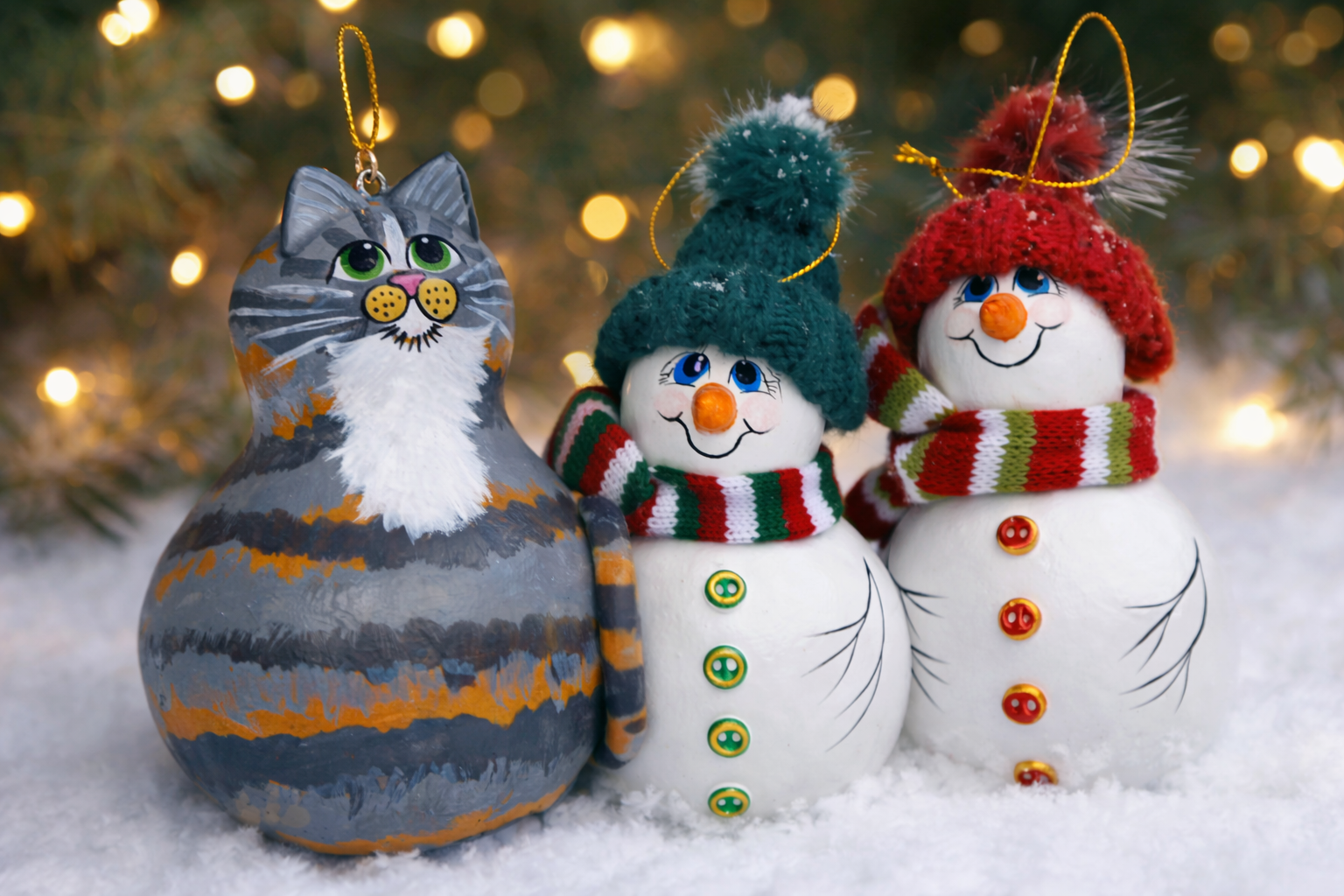 Piper the Gray Tabby Cat Ornament – Handcrafted Gourd Cat with White Bib