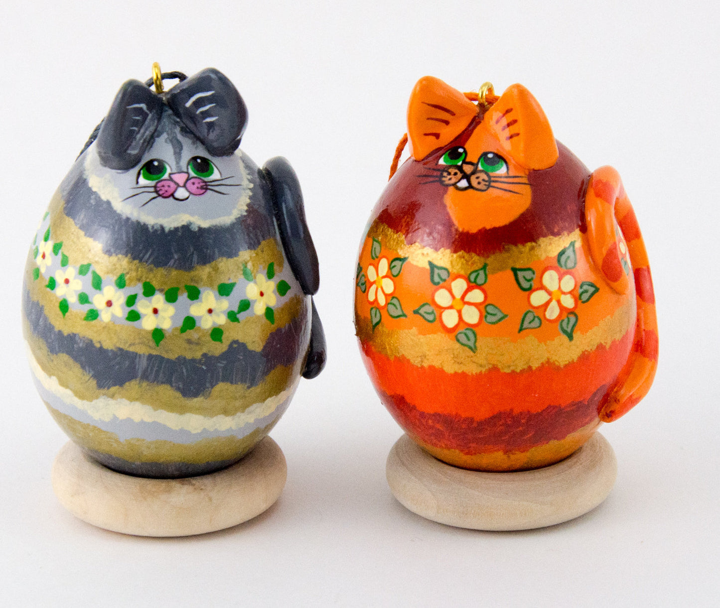 Orange Tabby cat, Grey Tabby Cat, Set of 2 Ornaments, Painted Gourds, Holiday Ornament Gift Set, Christmas Ornament - Gourdaments