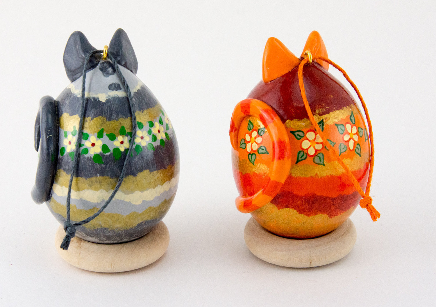 Orange Tabby cat, Grey Tabby Cat, Set of 2 Ornaments, Painted Gourds, Holiday Ornament Gift Set, Christmas Ornament - Gourdaments